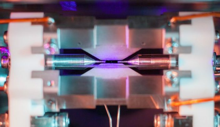 This photo of a single trapped atom is truly breathtaking