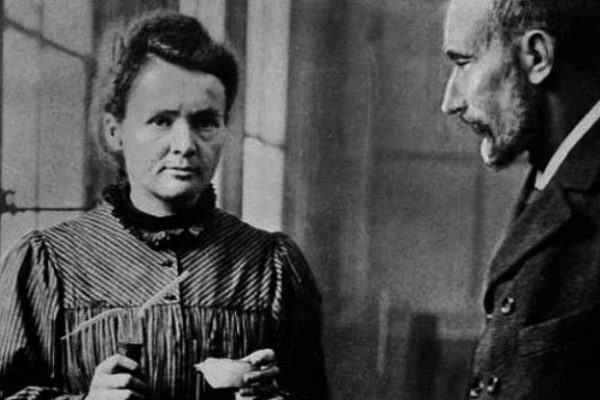Marie Curie’s Belongings Will Be Radioactive For Another 1,500 Years